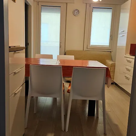Cecotto Apartment *